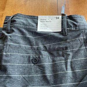 Mens zipper shorts hybrid quick dry gray color with light gray stripes.